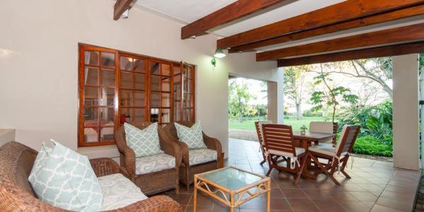 Lupus Den Country House B&B Sunland エクステリア 写真